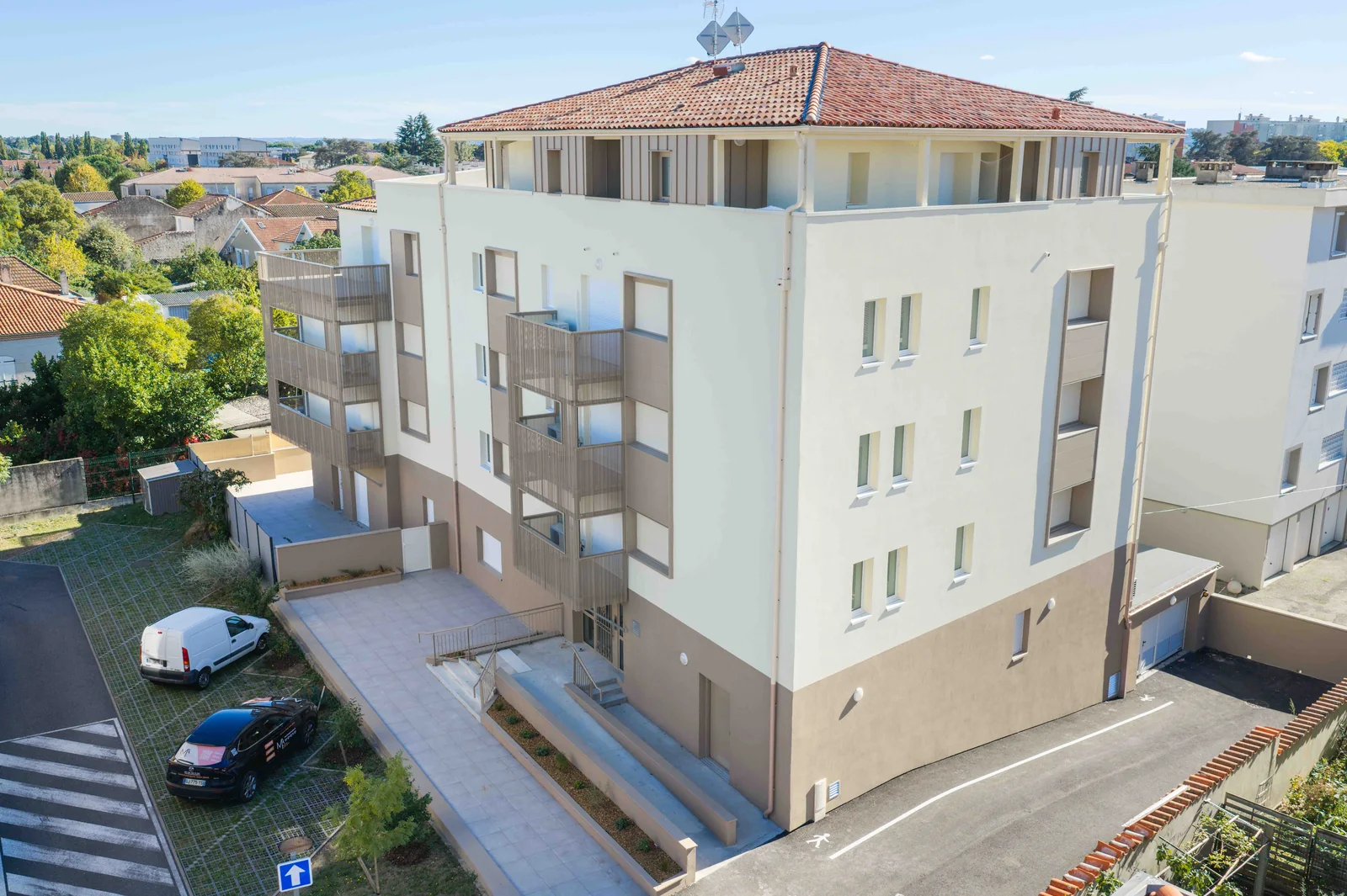 Vue aérienne de Villa Labesque et de ses abords à Agen