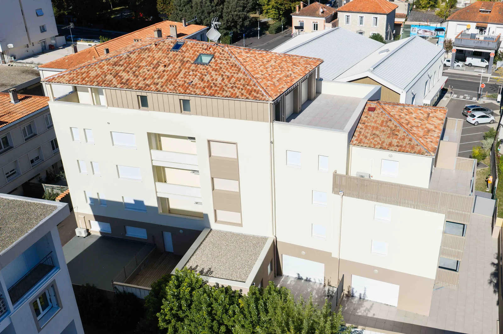 Toiture et volumes de Villa Labesque